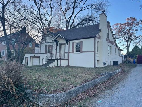 1953 Woodland Ave, Bowling Green, KY, 42101-3736 | Card Image