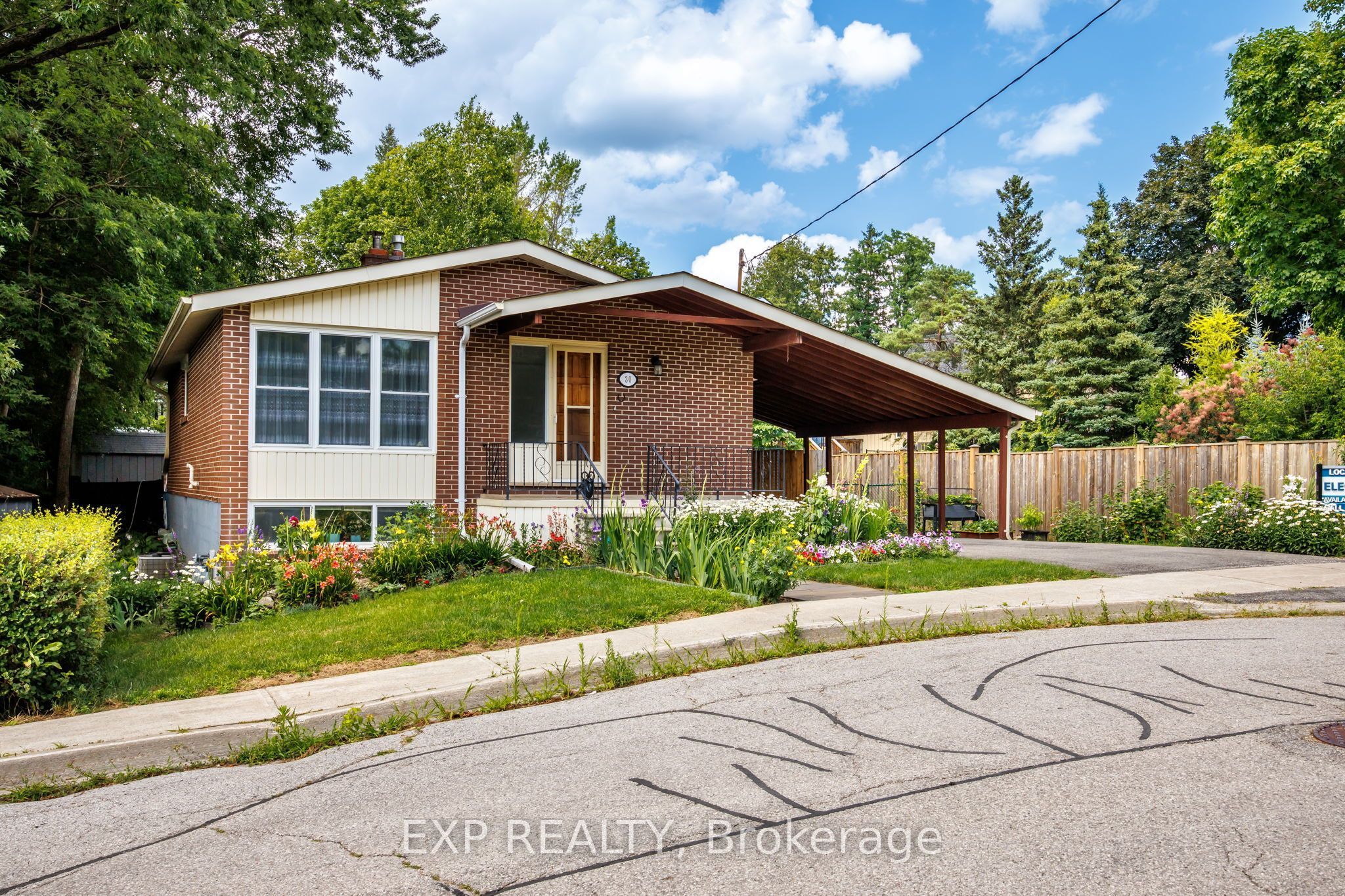 Residential in Aurora 3