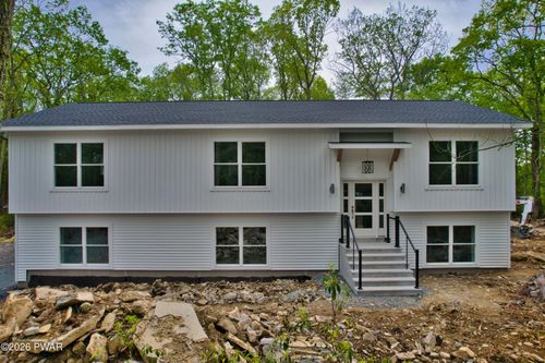 104 Blue Heron Lane, Milford, PA, 18337 | Card Image