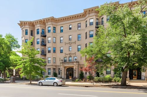 48-1111 Boylston St, Boston, MA, 02215-3644 | Card Image
