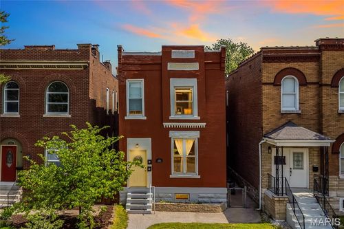 3000 S Compton Ave, Saint Louis, MO, 63118-1221 | Card Image