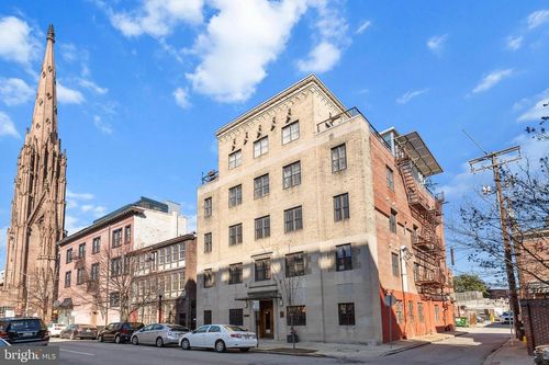 6-104 W Madison St, BALTIMORE, MD, 21201-4735 | Card Image
