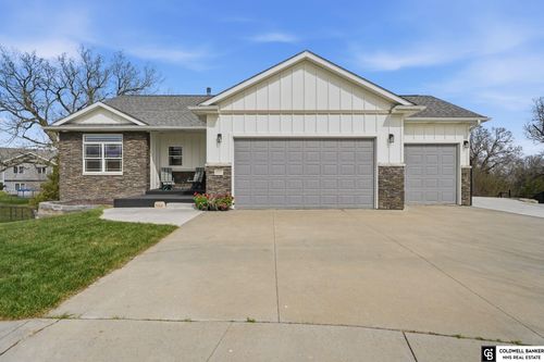 1757 Nw Flader Ct, Lincoln, NE, 68528-1944 | Card Image