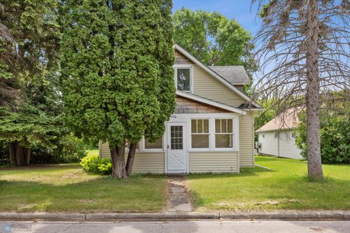 406 4th Ave Nw, Barnesville, MN, 56514-3128 | Card Image