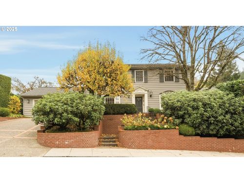 3484 Sw Brentwood Dr, Portland, OR, 97201-1620 | Card Image