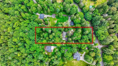 28818 Ne Tolt Hill Rd, Carnation, WA, 98014-8200 | Card Image