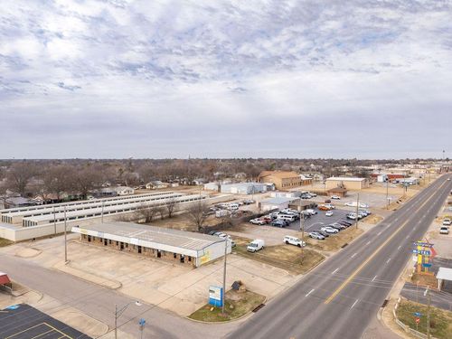 1202 N Harrison Ave, Shawnee, OK, 74801-5213 | Card Image