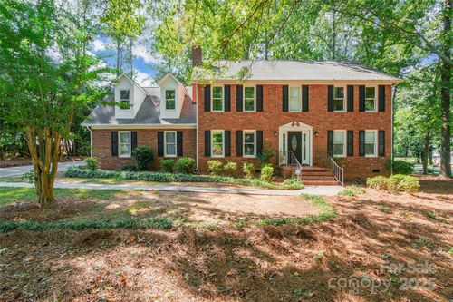 2615 Oakhurst Dr, Rock Hill, SC, 29732-9027 | Card Image