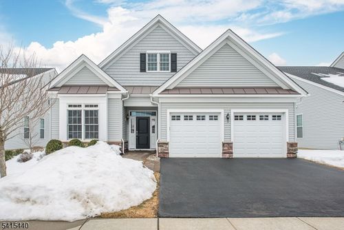 12 Beecher Ln, Flanders, NJ, 07836-9283 | Card Image