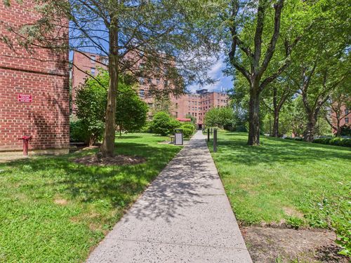 apt-3c-154 Pearsall Dr, Mount Vernon, NY, 10552-3906 | Card Image