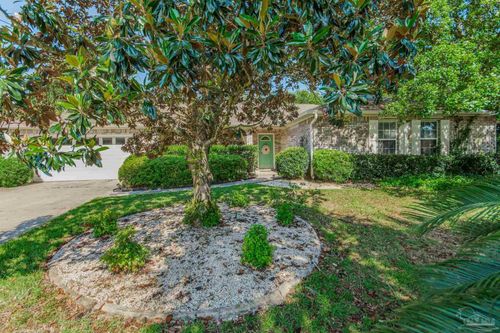 2034 Bayou Dr, Navarre, FL, 32566-7636 | Card Image