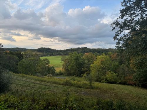 365 Creek Rd, CREEKSIDE, PA, 15732-8523 | Card Image