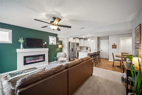 2660 Se Osier Ave, West Des Moines, IA, 50265-6600 | Card Image