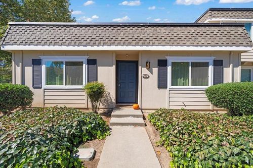 219 Fairway Glen Ln, San Jose, CA, 95139 | Card Image
