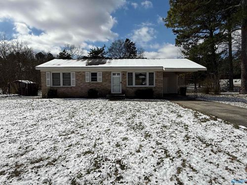 4211 Teejay Dr Nw, Huntsville, AL, 35810-1939 | Card Image