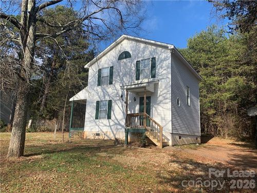 7469 Katherine Dr, Denver, NC, 28037-8200 | Card Image