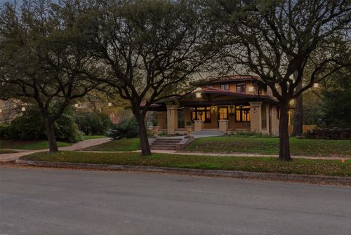 2420 S Adams St, Fort Worth, TX, 76110-2609 | Card Image