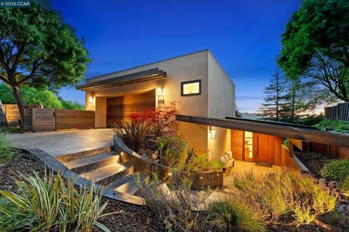 564 Tahos Rd, Orinda, CA, 94563-2921 | Card Image