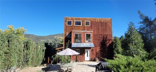 1317 Pinetree Dr, Frazier Park, CA, 93225-9681 | Card Image