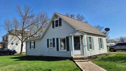 911 13th Street, Milford, IA, 51351 | Card Image