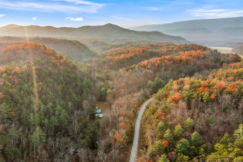 2331 Craig Valley Dr, Eagle Rock, VA, 24085 | Card Image