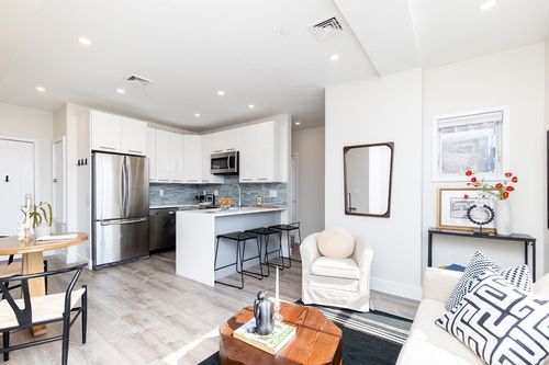 apt-201-70 Bremen St, Boston, MA, 02128-2098 | Card Image
