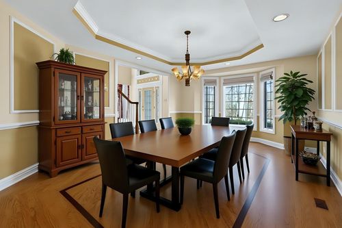 7415 Forest Oak Dr, McHenry, IL, 60050-2208 | Card Image