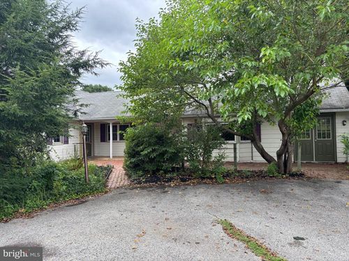 261 Stony Run Rd, Spring City, PA, 19475-2419 | Card Image