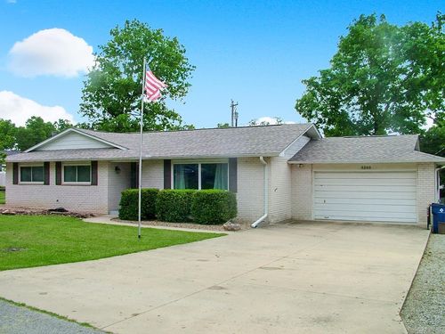 3305 Turnage Cir, Mountain Home, AR, 72653-5857 | Card Image