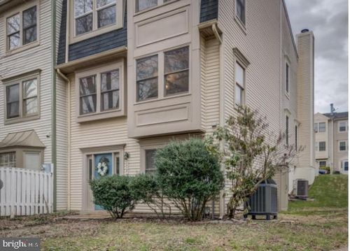 12140 Salemtown Dr, WOODBRIDGE, VA, 22192-6272 | Card Image