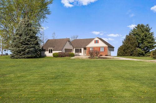 2475 County Road 700 E Road, Dewey, IL, 61840 | Card Image