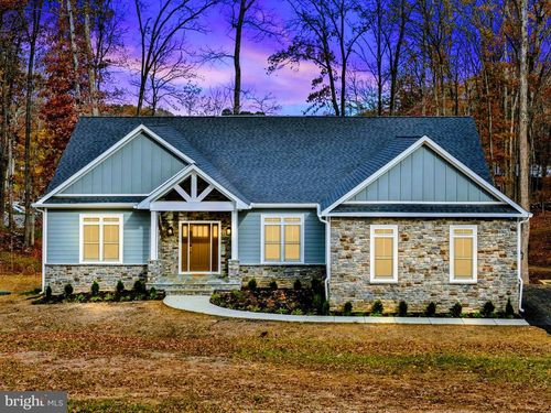 140 Lighthouse Dr, BUMPASS, VA, 23024-4861 | Card Image