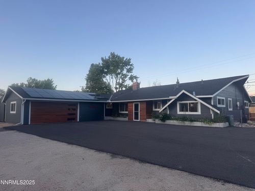 2560 Solari Dr, Reno, NV, 89509-5122 | Card Image
