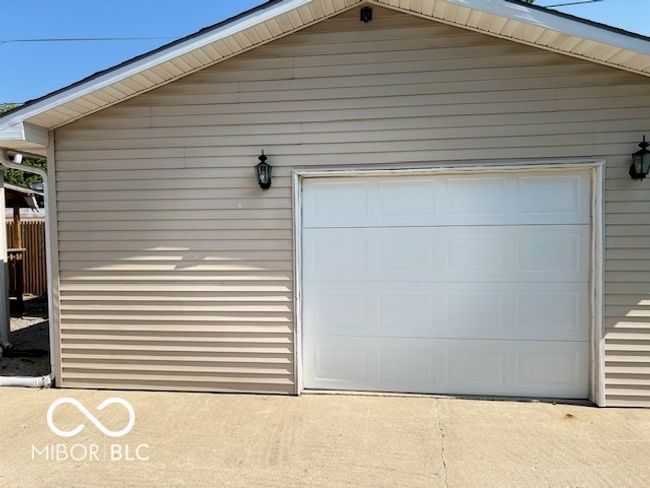 GARAGE | Image 6
