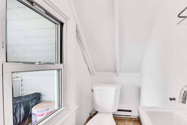 3164 Hanley St, Home with 0 bedrooms, 4 bathrooms and null parking in Hamtramck MI | Image 9