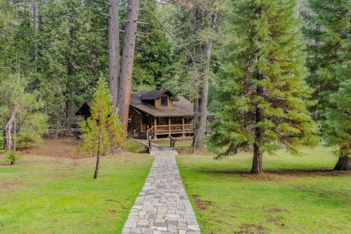 1190 Lily Valley Cir, West Point, CA, 95255-7063 | Card Image