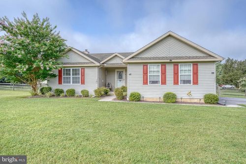 223 Tina Marie Ln, Smyrna, DE, 19977-9677 | Card Image