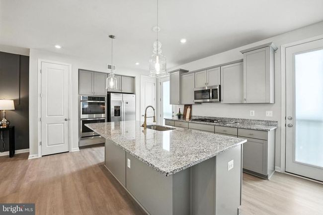 18286 Summit Pointe Dr, Townhouse with 3 bedrooms, 4 bathrooms and null parking in TRIANGLE VA | Image 12
