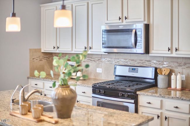 13 - Kitchen | Image 13