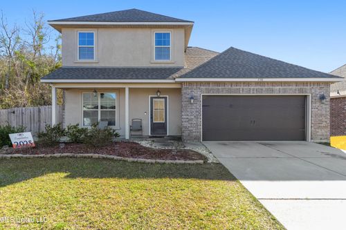 836 Reunion Place Cir, Biloxi, MS, 39532-4682 | Card Image