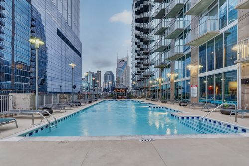 502-301 Demonbreun St, Nashville, TN, 37201-2224 | Card Image
