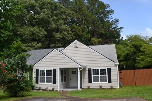5134 Hill Farm Dr Ne, Woodstock, GA, 30188-4030 | Card Image