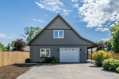 212 Green St, Deseronto, ON, K0K | Card Image
