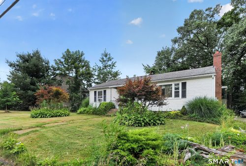 49 Walnut St, East Hartford, CT, 06108-2974 | Card Image