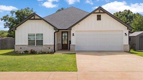 807 Jack Brown, Whitehouse, TX, 75791-3819 | Card Image