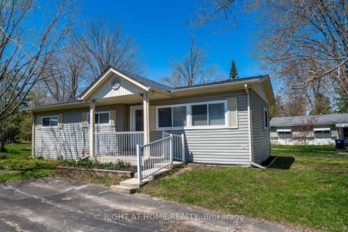 83 Hawthorne Dr, Innisfil, ON, L9S1N5 | Card Image