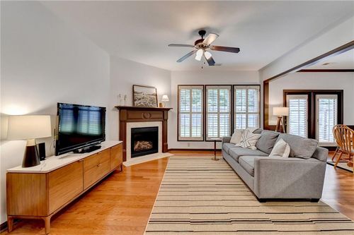 4805 Mistybrooke Ct, Alpharetta, GA, 30004-3398 | Card Image