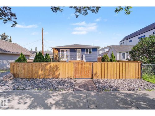 10570 66 Ave Nw, Edmonton, AB, T6H1X4 | Card Image