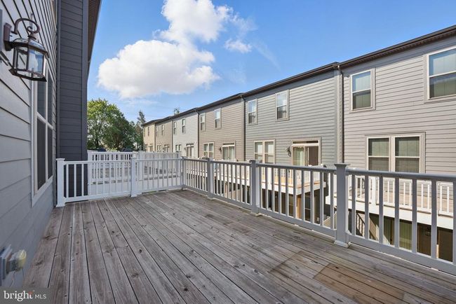 9870 Buchanan Loop, Townhouse with 4 bedrooms, 4 bathrooms and null parking in MANASSAS VA | Image 13