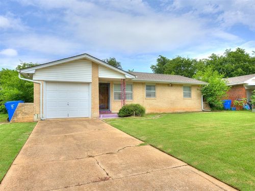 1205 Charleston Ct, Norman, OK, 73071-2508 | Card Image